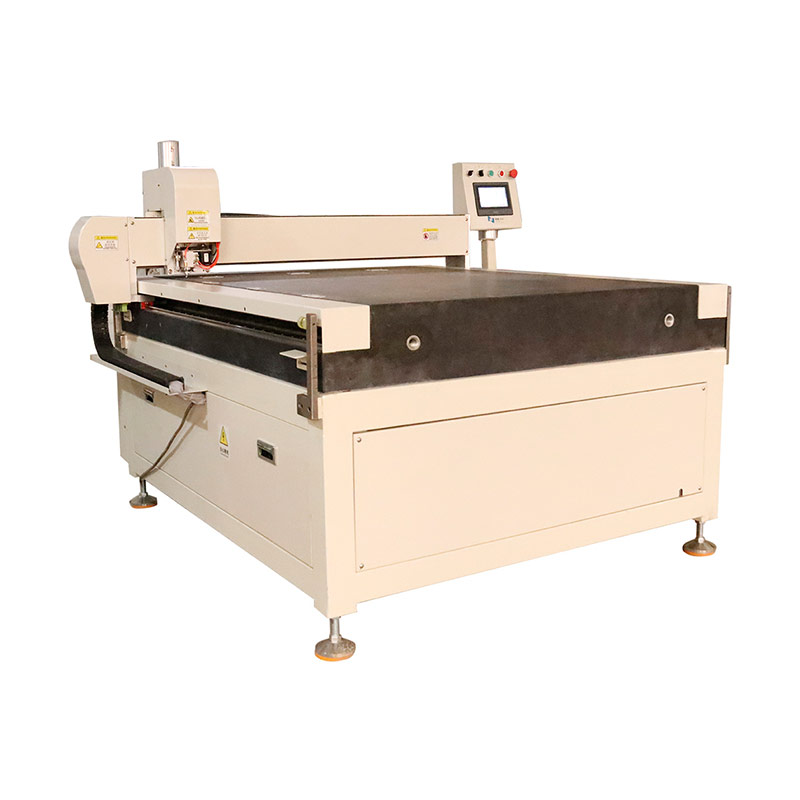 購買自動玻璃切割機(jī)的好處有哪些？